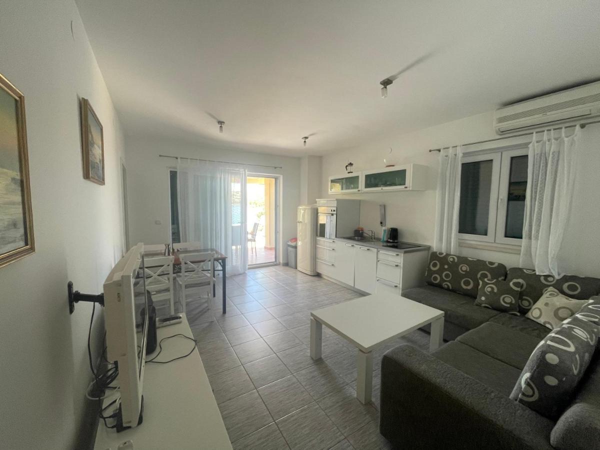 Apartments Andrea Stara Novalja Luaran gambar