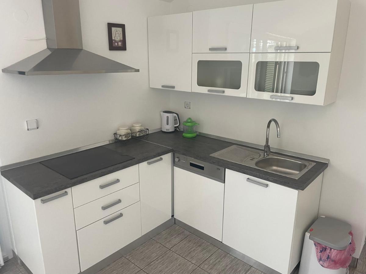 Apartments Andrea Stara Novalja Luaran gambar